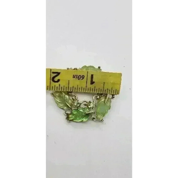 Vintage Brooch Molded Green Leaves & Rhinestones Wreath Detailed Vines - Picture 6 of 6